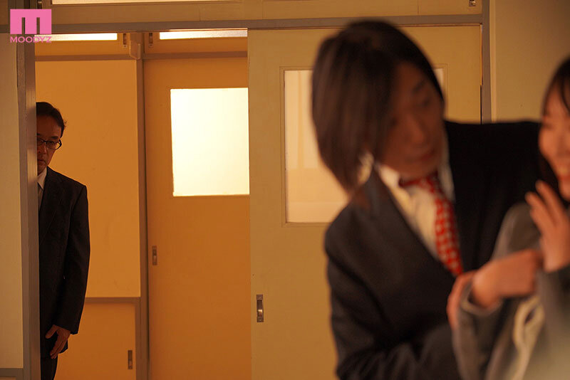 失禁女教師NTR フィアンセの目の前で大嫌いな変態教頭の媚薬チ〇ポに溺れたお漏らしキメセク早漏中毒 野宮あん 濃厚エロセックス！！