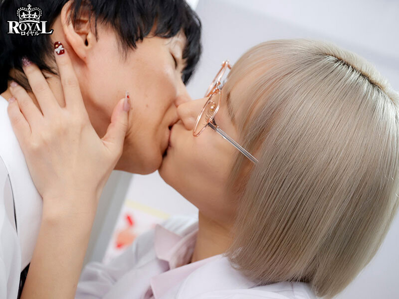 行列ができる性のお悩み相談所 爆美女先生がとろっとろナマ膣診察で何度も精液搾りつくしてくれる男子校のえちえち保健室 百永さりな ひとときが天国ww